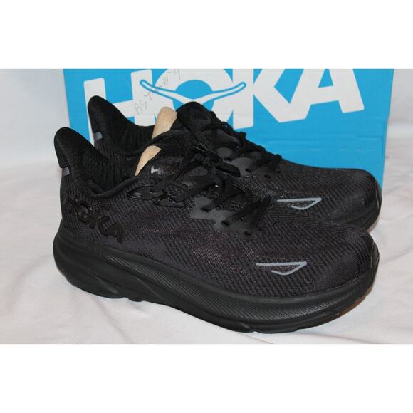 NIB HOKA ONE MEN\'S CLIFTON 9 BLACK BBLC RUNNING ATHLETIC SNEAKERS 8